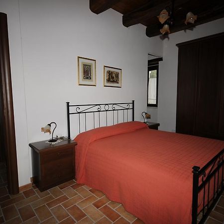 Bb Casavacanze Corneto Apartment Bomba Ruang foto